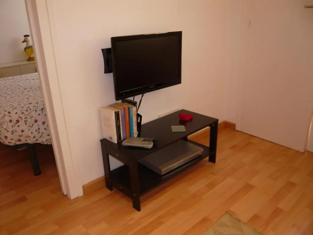 Apartament Conde Gueell Барселона 0*,